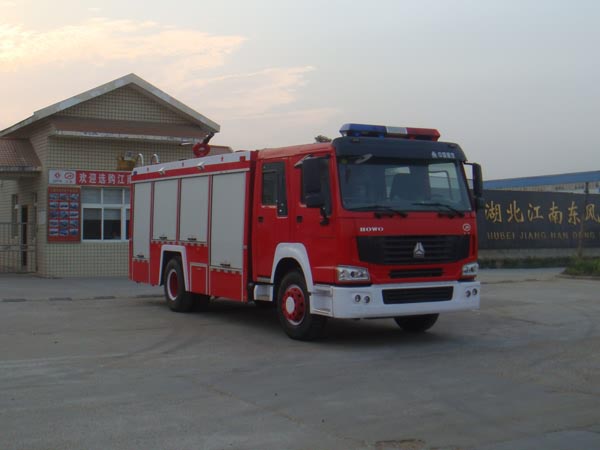 JDF5190GXFSG70Z型水罐消防車