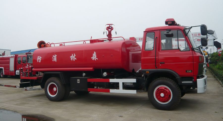 東風12噸消防灑水車圖片3